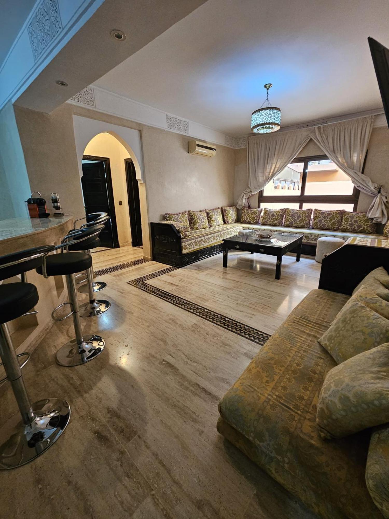 Appartement Douillet Au Centre Gueliz Marrakesh Bagian luar foto